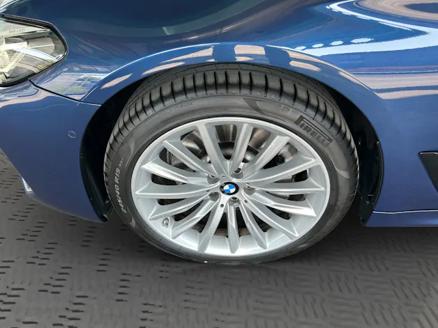 BMW 530i xDrive SAG Touring