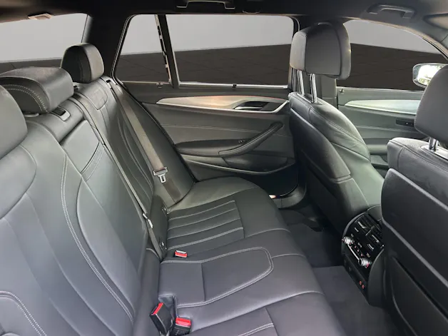 BMW 530i xDrive SAG Touring