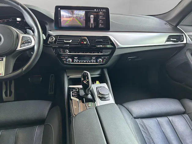 BMW 530i xDrive SAG Touring