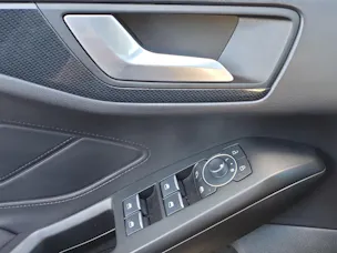 Ford Focus Station Wagon 1.0i EcoB Hybrid 155 ST-Line