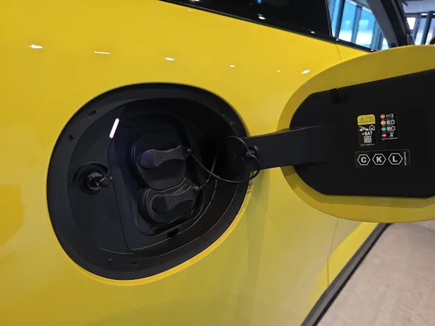 Mini Cooper SE J01 (CH)
