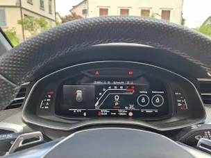Audi RS6 Avant 4.0 V8 TFSI performance quattro T-Tronic