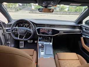 Audi RS6 Avant 4.0 V8 TFSI performance quattro T-Tronic
