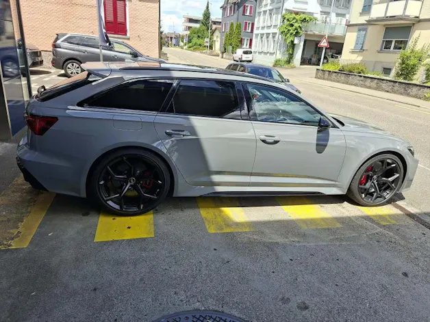Audi RS6 Avant 4.0 V8 TFSI performance quattro T-Tronic