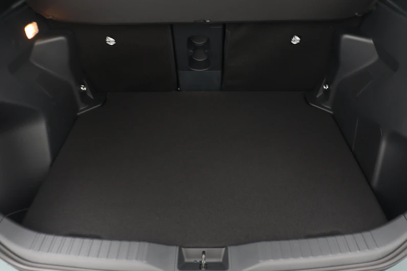Fahrzeugbild TOYOTA YARIS CROSS