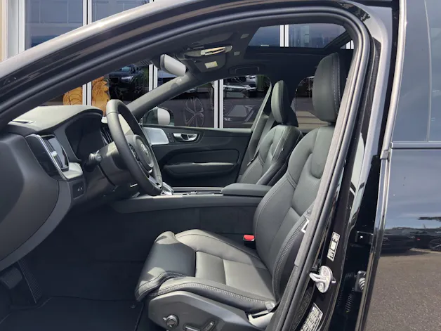 VOLVO XC60 2.0 T8 TE Black Edition eAWD