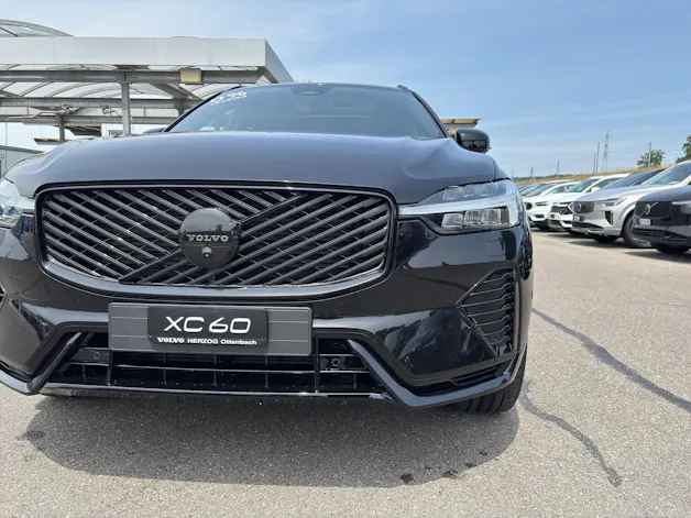 VOLVO XC60 2.0 T8 TE Black Edition eAWD