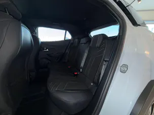 Peugeot 2008 1.2 Hybrid 145 GT Exclusive
