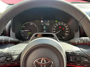 Toyota Yaris 1.5 VVT-i HSD Comfort