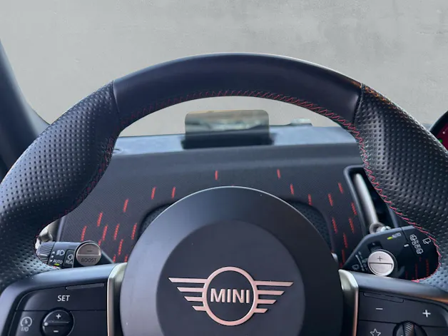 MINI Countryman John Cooper Works ALL4 U25 2.0i (CH)