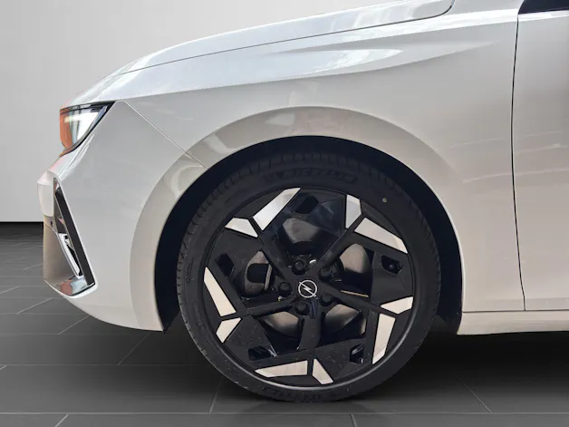 Opel Astra Sports Tourer 1.6 T PHEV 225 GSe