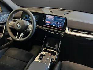 BMW X1 23i xDrive paddles