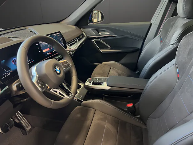 BMW X1 23i xDrive paddles