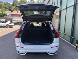 Volvo XC60 2.0 T8 TE Ultra Dark eAWD