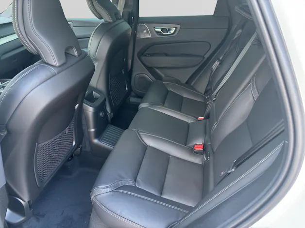 Volvo XC60 2.0 T8 TE Ultra Dark eAWD