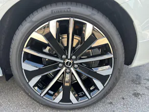 Volvo XC60 2.0 T8 TE Ultra Dark eAWD