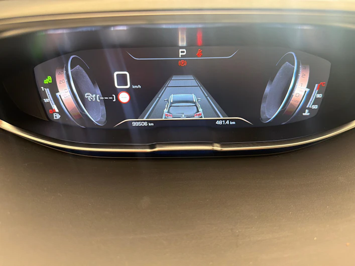 Fahrzeugbild PEUGEOT 5008