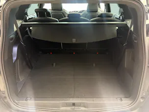 PEUGEOT 5008 2.0 BlueHDi 180 GT