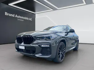 BMW X6 M50i