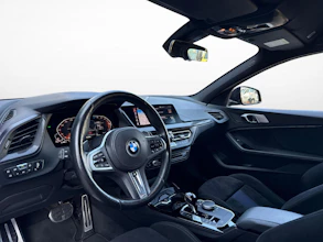 https://vehicle.imgix.net/4382631/4d316a20-cec0-4095-bb47-5f903d4eff13.jpg