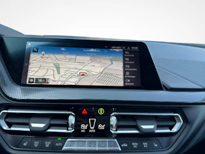 Fahrzeugbild BMW 120d xDrive SAG