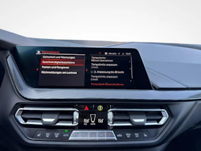 https://vehicle.imgix.net/4382631/8f9c777f-0544-4d9b-a8c3-0cdd0609ef58.jpg