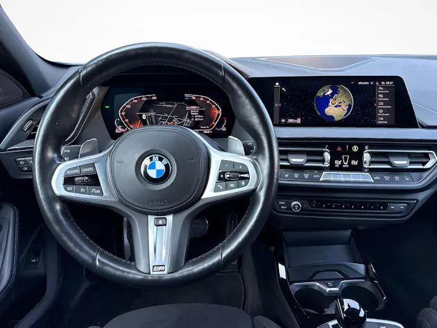 BMW 120d xDrive SAG