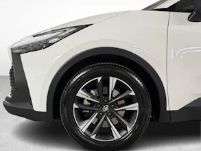 https://vehicle.imgix.net/4382638/5fa5280a-7cc5-46a0-ba2a-7a56265e1571.jpg