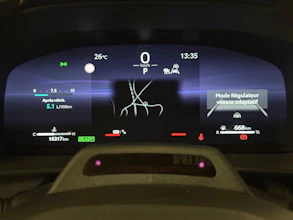 https://vehicle.imgix.net/4382638/f16540ff-b871-4a69-a945-2e1a873f56a4.jpg