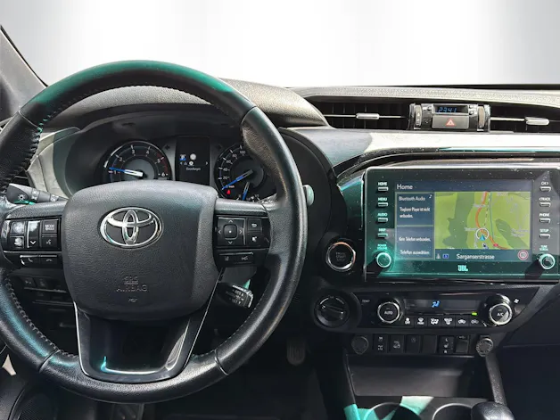 Toyota Hilux Double Cab.-Pick-up 2.8 D-4D 204 Invincible