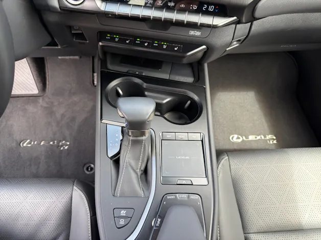 Lexus UX 250h Excellence