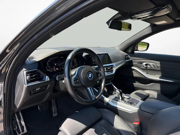 BMW 330e xDrive SAG Touring