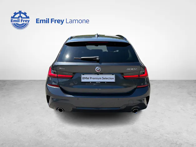 BMW 330e xDrive SAG Touring