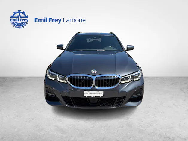BMW 330e xDrive SAG Touring