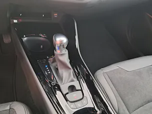 Toyota C-HR 2.0 VVTi HSD Move