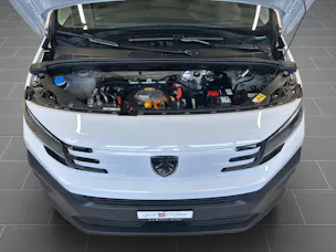 Peugeot e-Partner Kaw. 800 Long 50 kWh