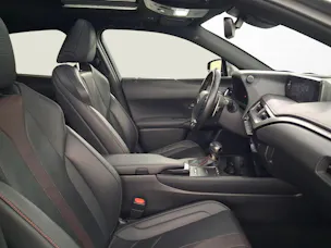 Lexus UX 250h F-Sport