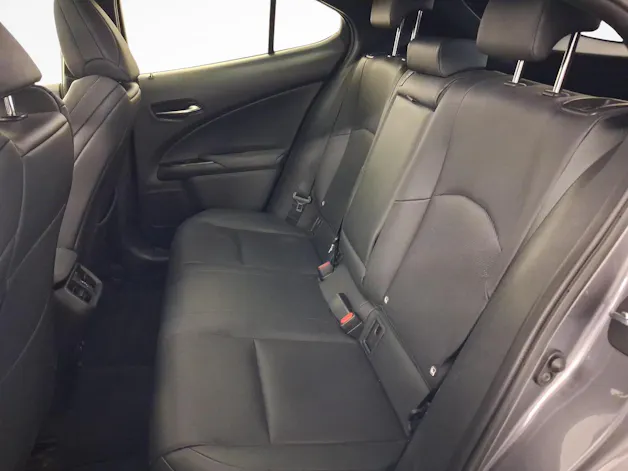Lexus UX 250h F-Sport