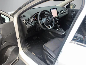 https://vehicle.imgix.net/4382731/f3b4b97d-471c-45d7-bd33-7068651cd740.jpg
