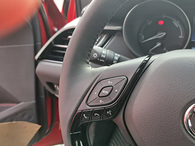 Toyota C-HR 2.0 VVTi HSD Move