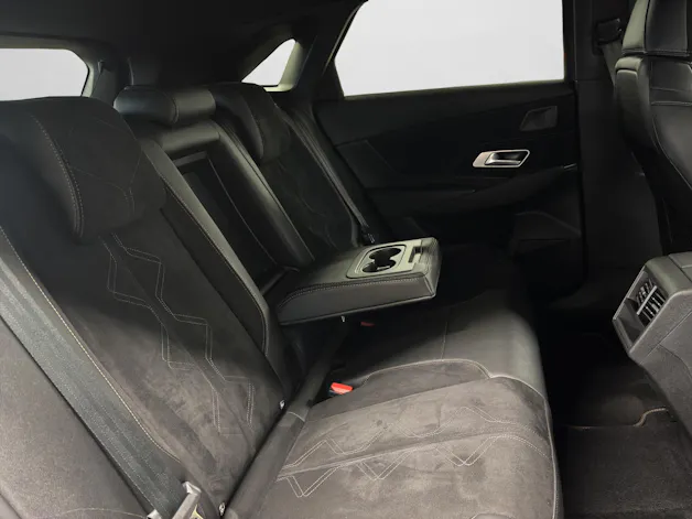 DS Automobiles 7 1.6 E-Tense Ligne Noire 4x4