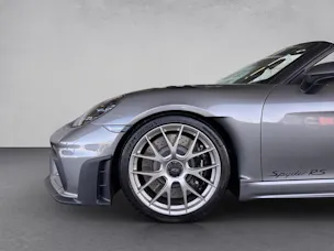PORSCHE 718 Spyder RS