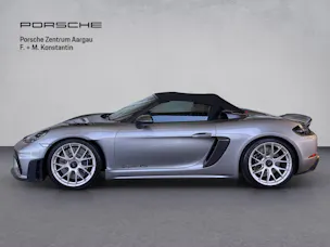 PORSCHE 718 Spyder RS