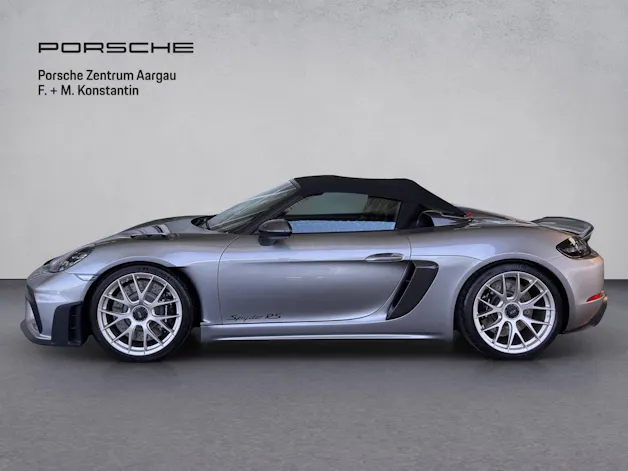PORSCHE 718 Spyder RS
