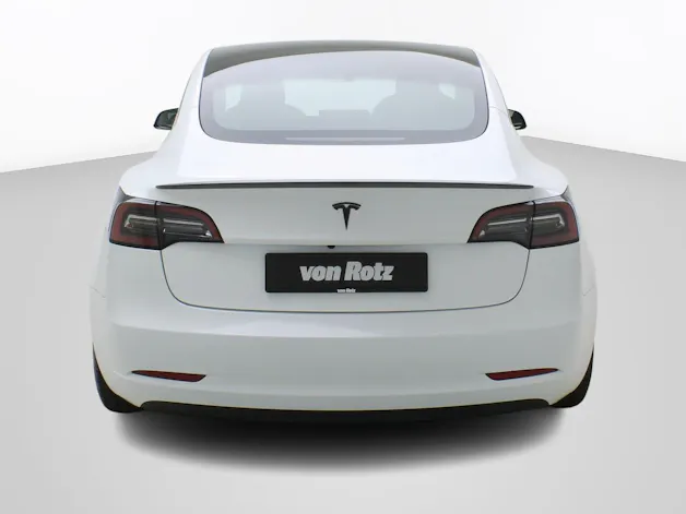 Tesla Model 3 Performance Dual AWD