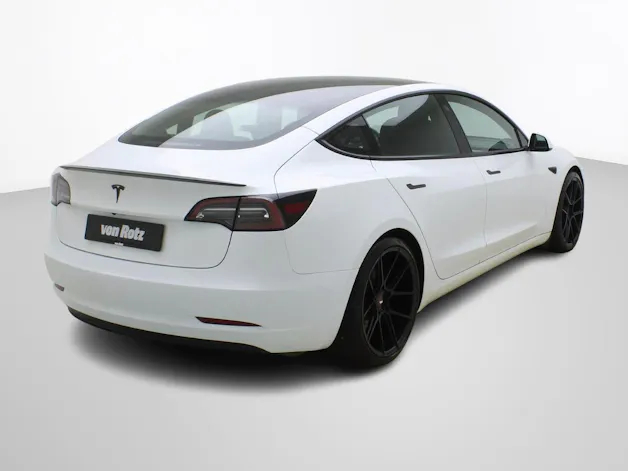 Tesla Model 3 Performance Dual AWD