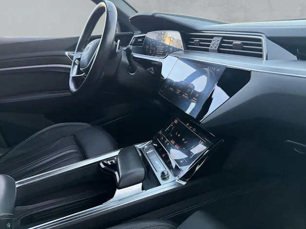 AUDI e-tron 55 Advanced quattro (CH)