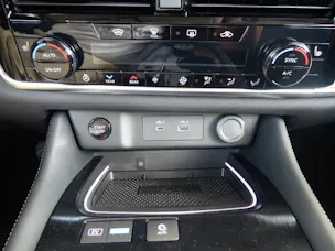 Nissan X-Trail 1.5 VC-T Tekna e-4orce