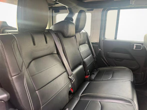 https://vehicle.imgix.net/4382813/3f55be0e-d4d7-48d2-86a0-7e6224cb0049.jpg