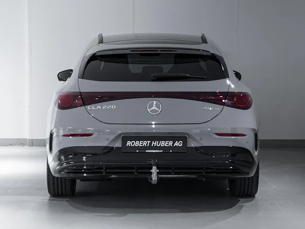 Mercedes-Benz CLA 220 4MATIC SB